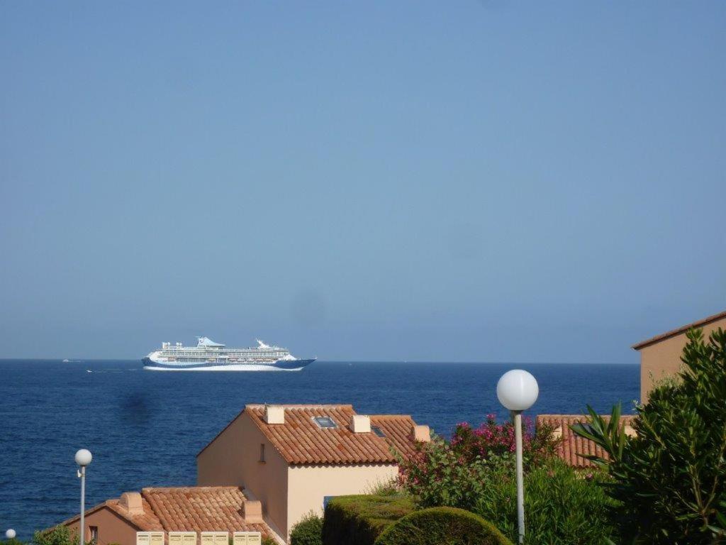 Logement Calme Proche Mer, 4 Personnes, St Aygulf Fréjus Exterior photo